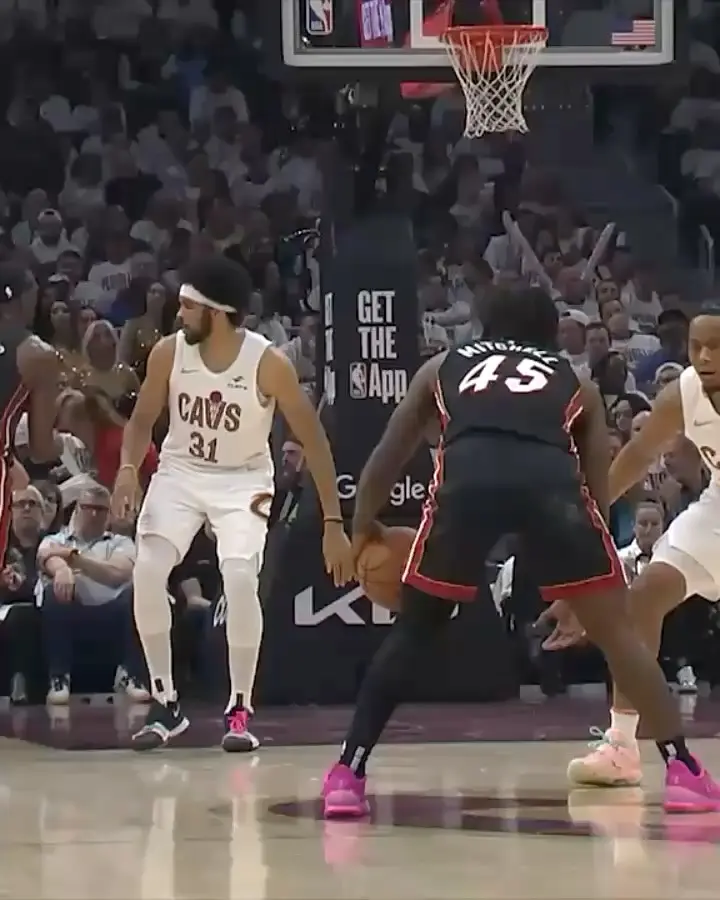 Davion Mitchell Shares Glimpse Into His NBA Playoff Experience Davion Mitchell Shares Glimpse Into His NBA Playoff Experience