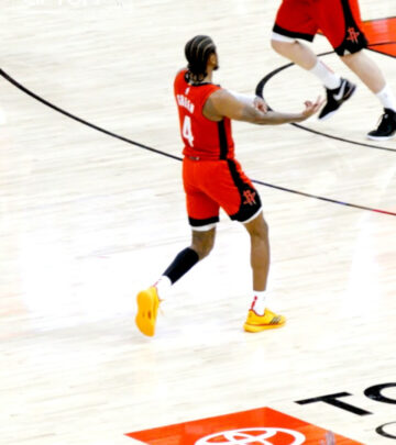 Toyota Center roars back to life as Rockets continue their impressive postseason comeback.