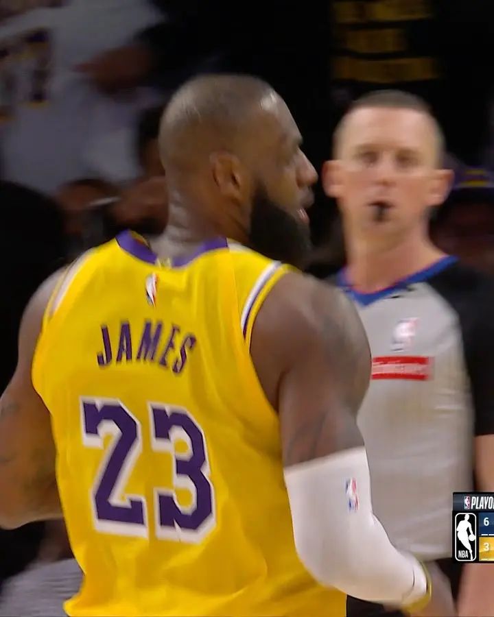LeBron James Continues Playoff Dominance As Lakers Seek 2-1 Lead Against Timberwolves LeBron James Continues Playoff Dominance As Lakers Seek 2-1 Lead Against Timberwolves